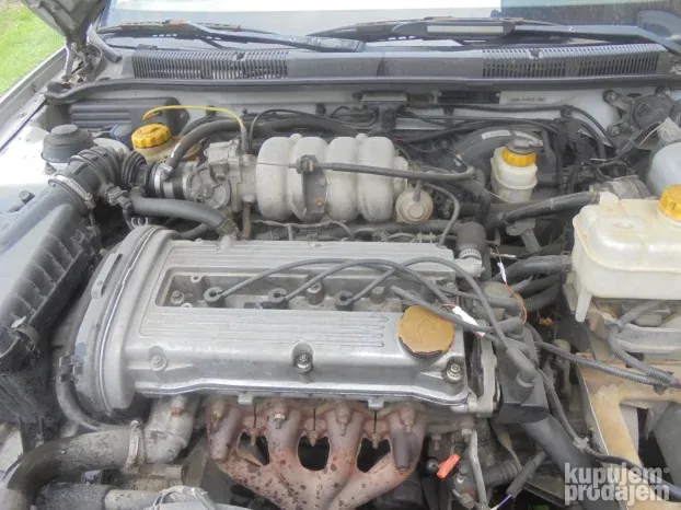 1999 Daewoo Nubira 