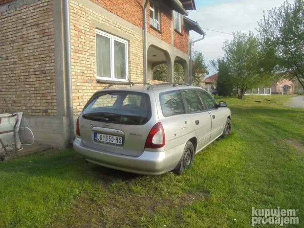 1999 Daewoo Nubira 